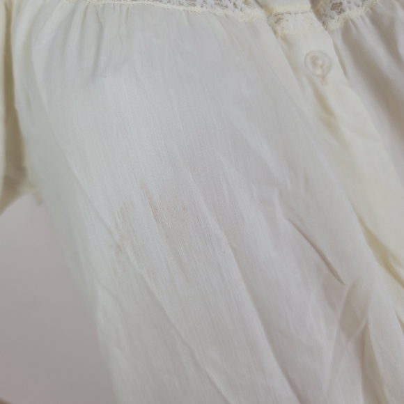 Vintage embroidered nightgown size small/medium - Picture 11 of 11